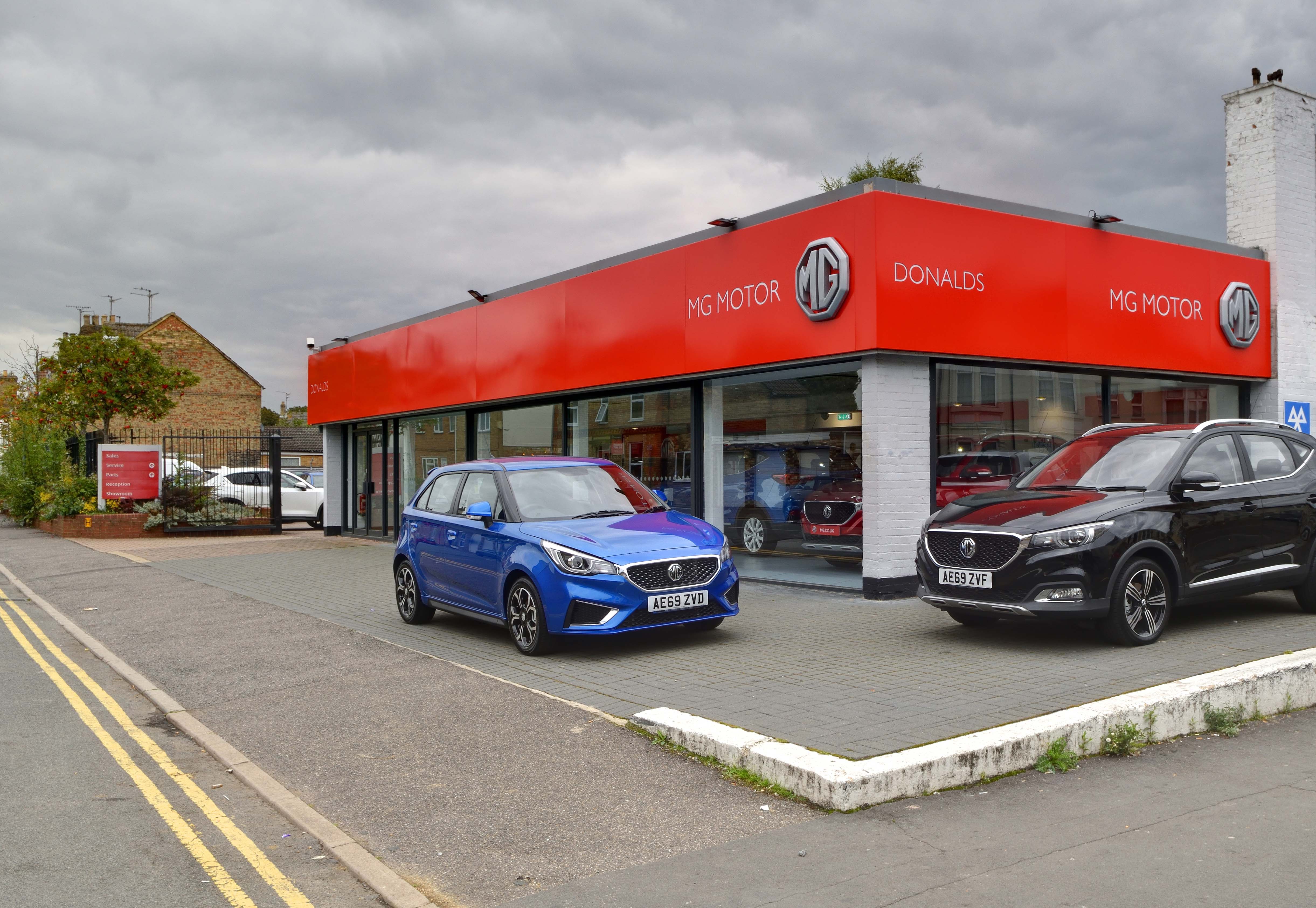 Donalds MG Peterborough dealer